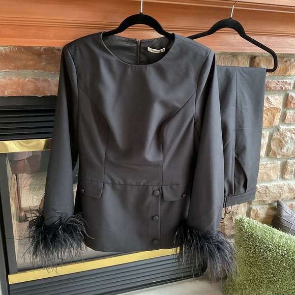 Women's Black Buckle Feather-trimmed Crew Neck Long Sleeve Dressy Top with Pants - Picture 2 of 7